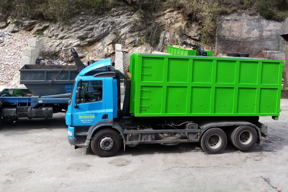 Gestión de residuos no peligrosos planta de Debeko en Ermua Vizcaya
